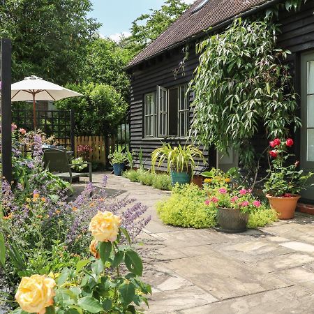 The Barn At Sandhole Cottage Tonbridge Eksteriør billede