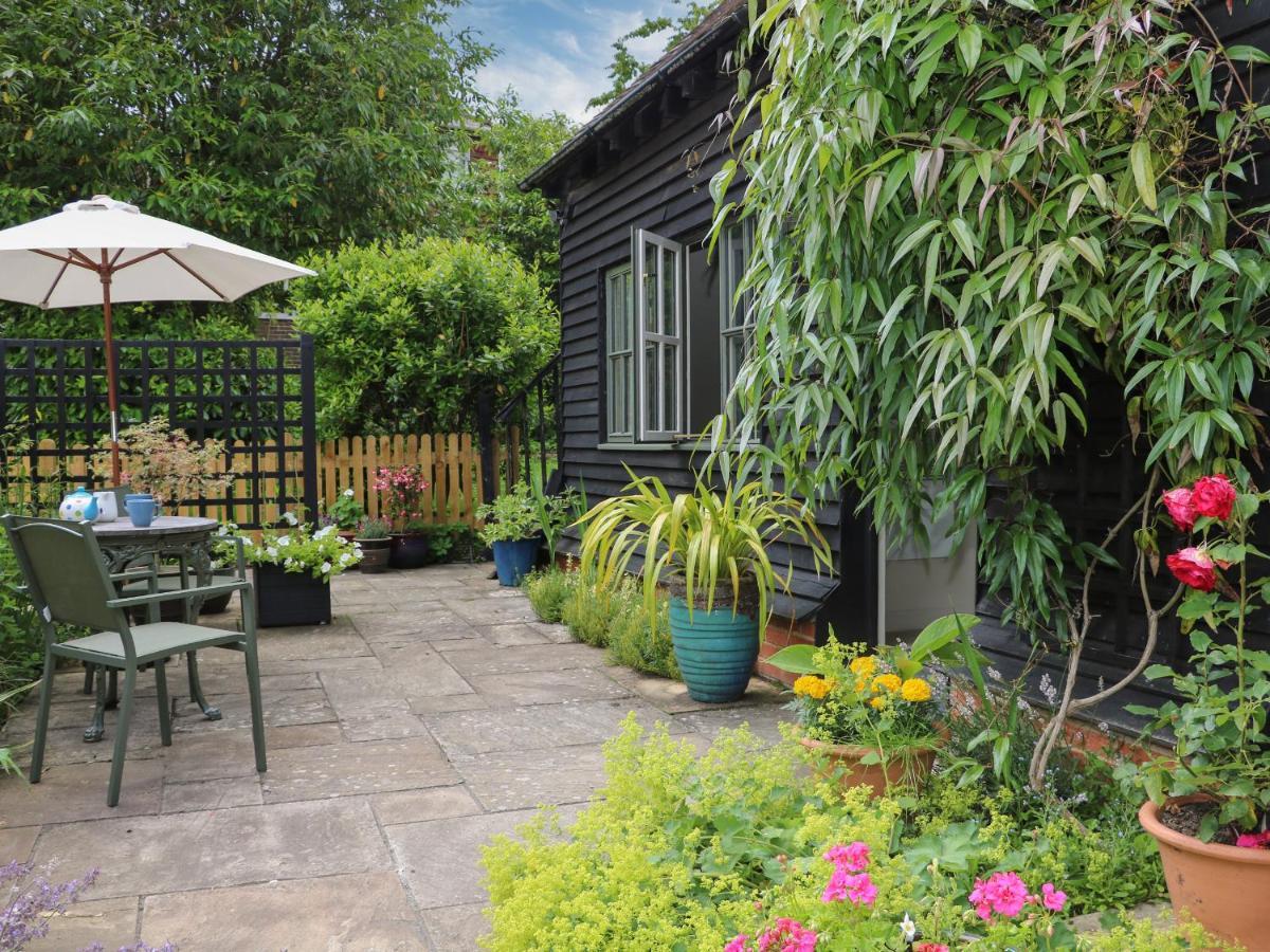 The Barn At Sandhole Cottage Tonbridge Eksteriør billede